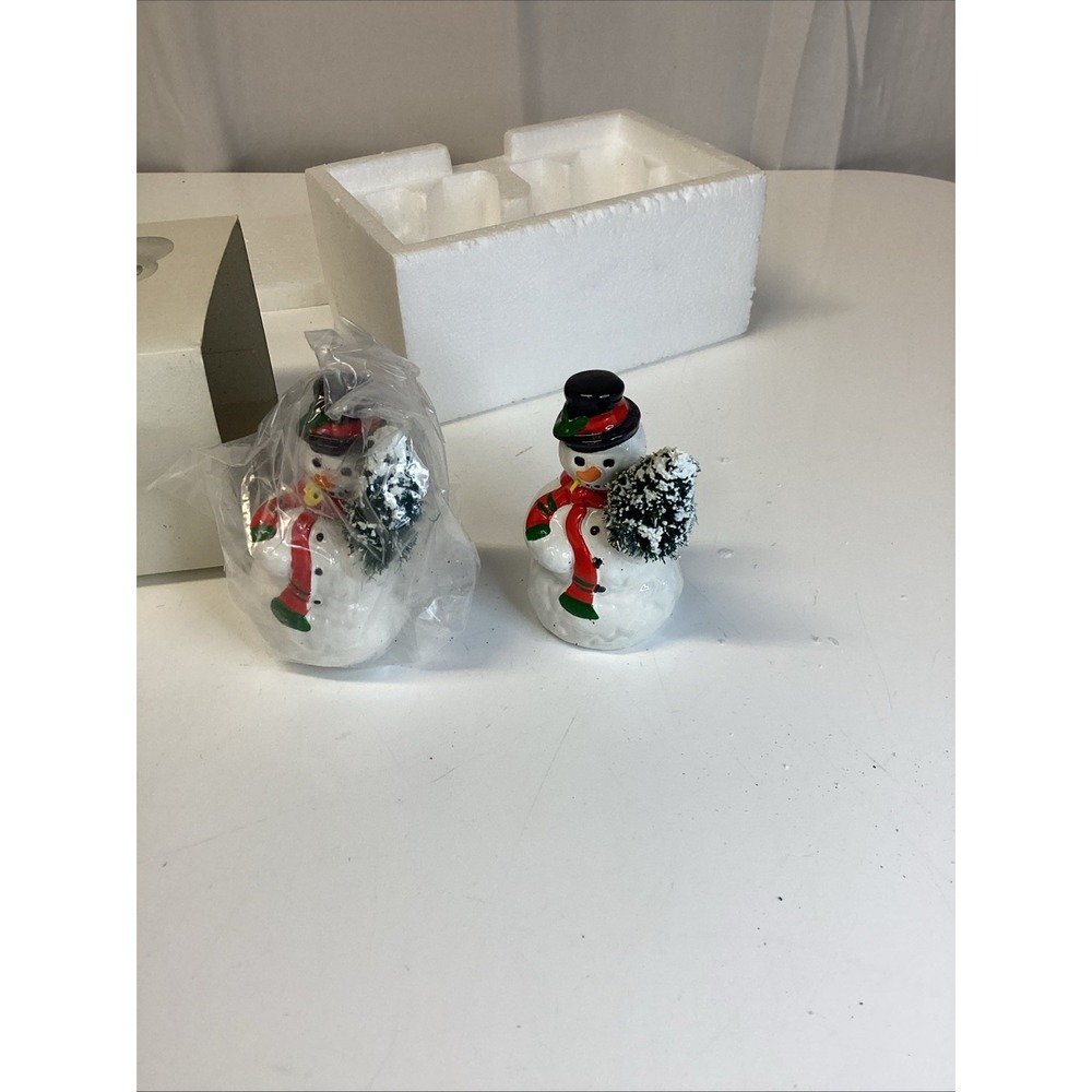 Vintage Department 56 The Snow Village- A Tree For Me - Set Of 2 5164-0 - NEW!